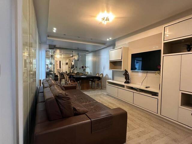 #4M212 - Apartamento para Venda em Balneário Camboriú - SC