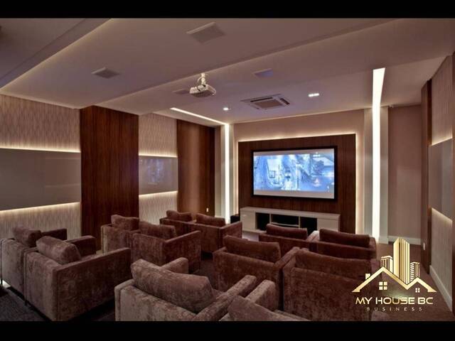 #6M332 - Apartamento para Venda em Balneário Camboriú - SC