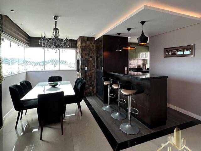 Venda em CENTRO - Balneário Camboriú